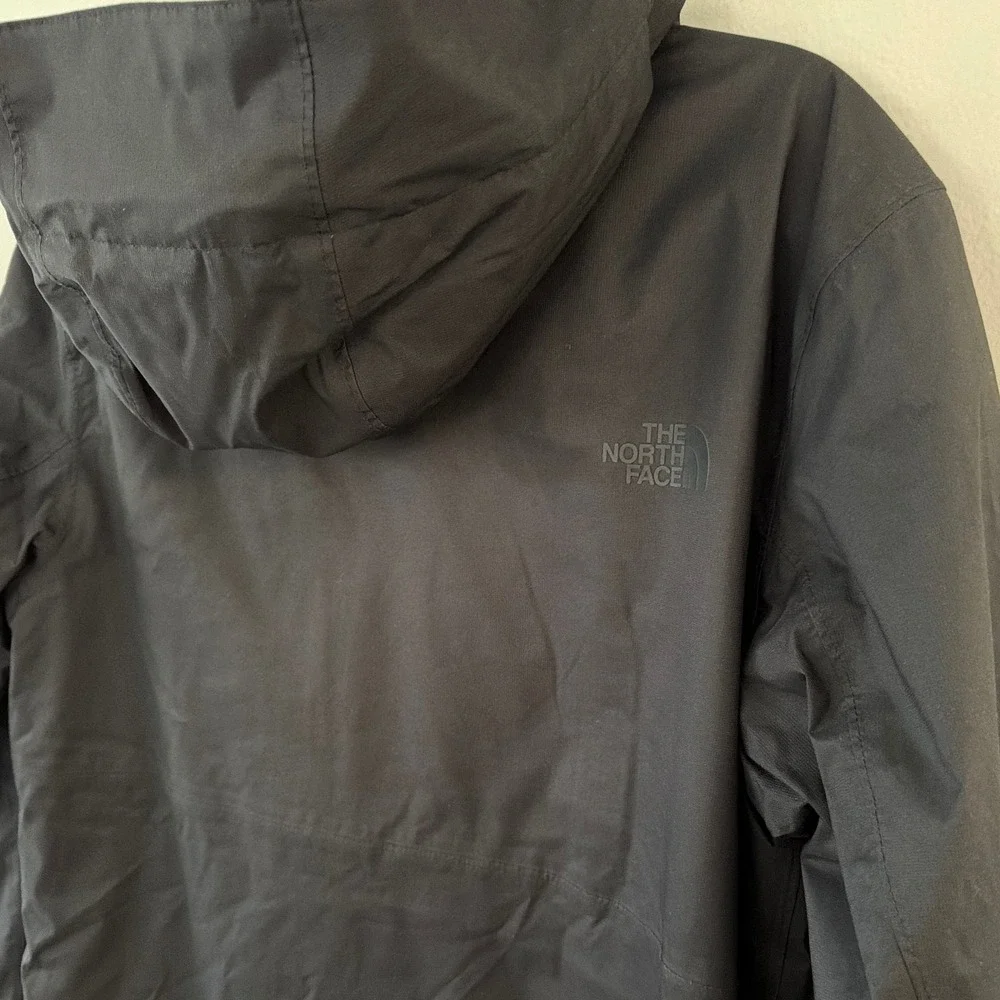 The North Face Mens Small Insulated Hooded Parka Jacket Black Zip Up